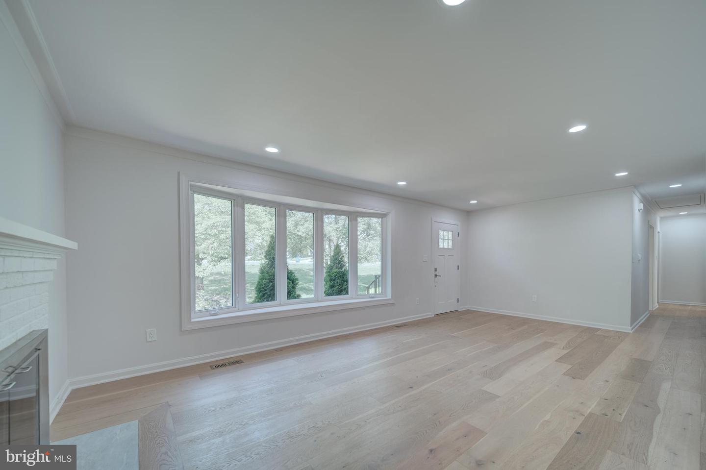 2811 CEDAR LN, VIENNA, Virginia 22180, 3 Bedrooms Bedrooms, ,2 BathroomsBathrooms,Residential,For sale,2811 CEDAR LN,VAFX2238672 MLS # VAFX2238672