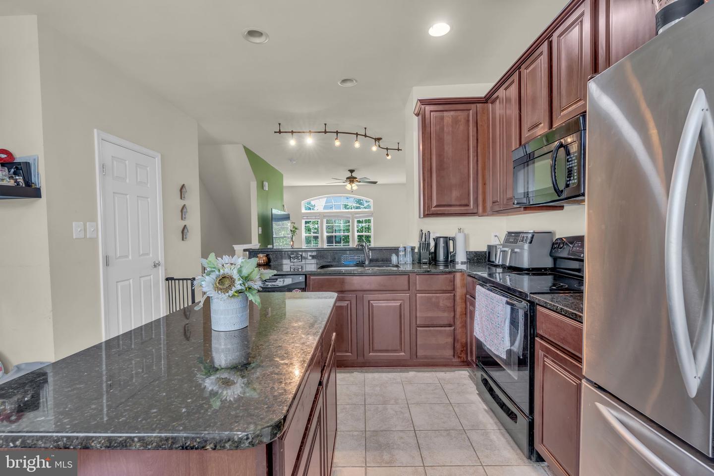 14036 CANNONDALE WAY, GAINESVILLE, Virginia 20155, 2 Bedrooms Bedrooms, ,4 BathroomsBathrooms,Residential,For sale,14036 CANNONDALE WAY,VAPW2094036 MLS # VAPW2094036