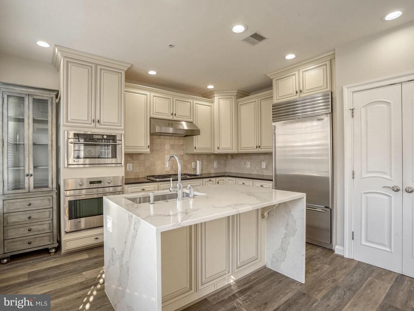 1781 CHAIN BRIDGE RD #307, MCLEAN, Virginia 22102, 2 Bedrooms Bedrooms, ,2 BathroomsBathrooms,Residential,For sale,1781 CHAIN BRIDGE RD #307,VAFX2238794 MLS # VAFX2238794