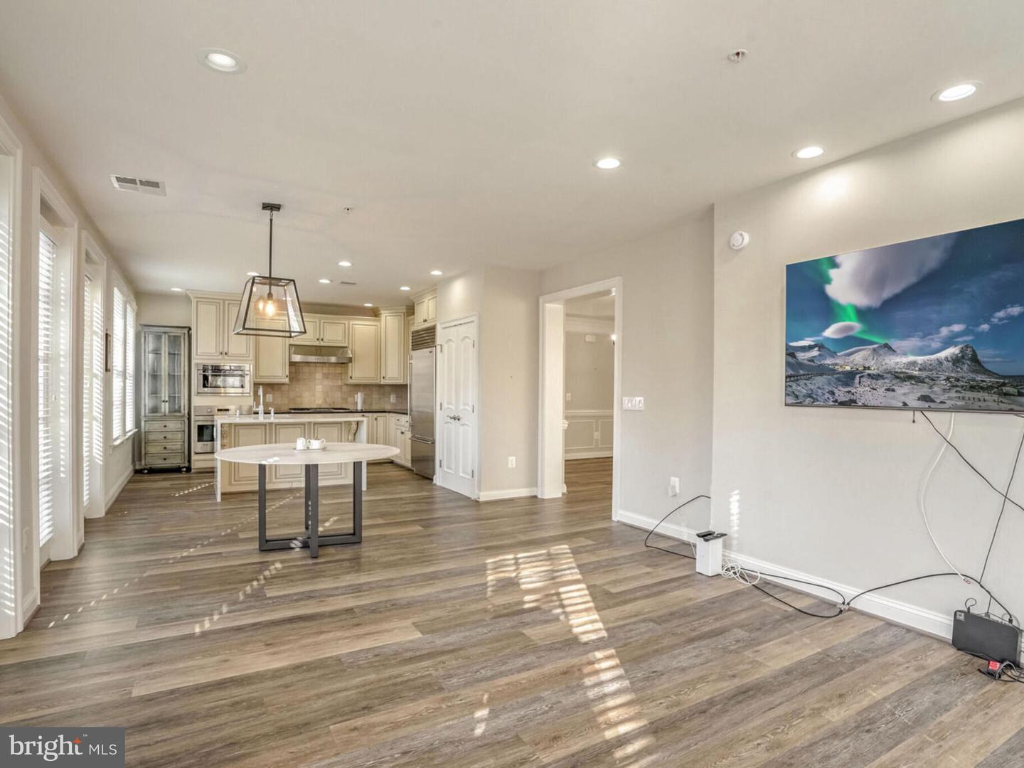 1781 CHAIN BRIDGE RD #307, MCLEAN, Virginia 22102, 2 Bedrooms Bedrooms, ,2 BathroomsBathrooms,Residential,For sale,1781 CHAIN BRIDGE RD #307,VAFX2238794 MLS # VAFX2238794