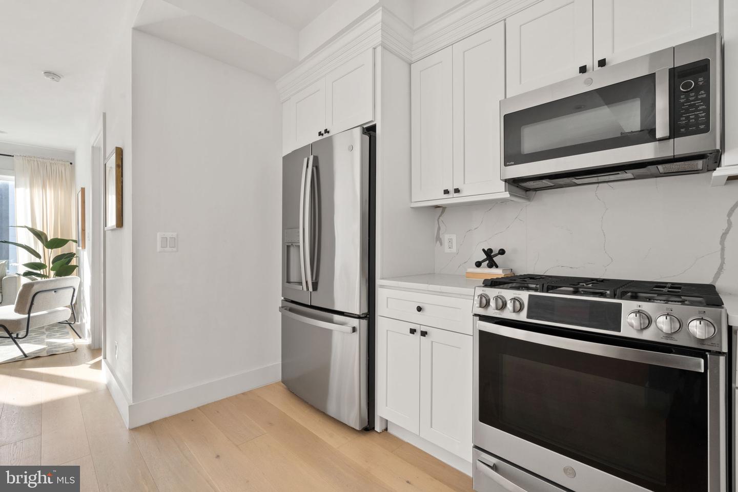 1658 K ST NE #5, WASHINGTON, District Of Columbia 20002, 2 Bedrooms Bedrooms, ,2 BathroomsBathrooms,Residential,For sale,1658 K ST NE #5,DCDC2199232 MLS # DCDC2199232