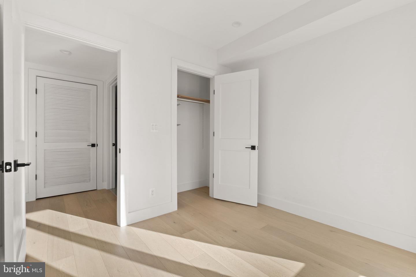 1658 K ST NE #5, WASHINGTON, District Of Columbia 20002, 2 Bedrooms Bedrooms, ,2 BathroomsBathrooms,Residential,For sale,1658 K ST NE #5,DCDC2199232 MLS # DCDC2199232