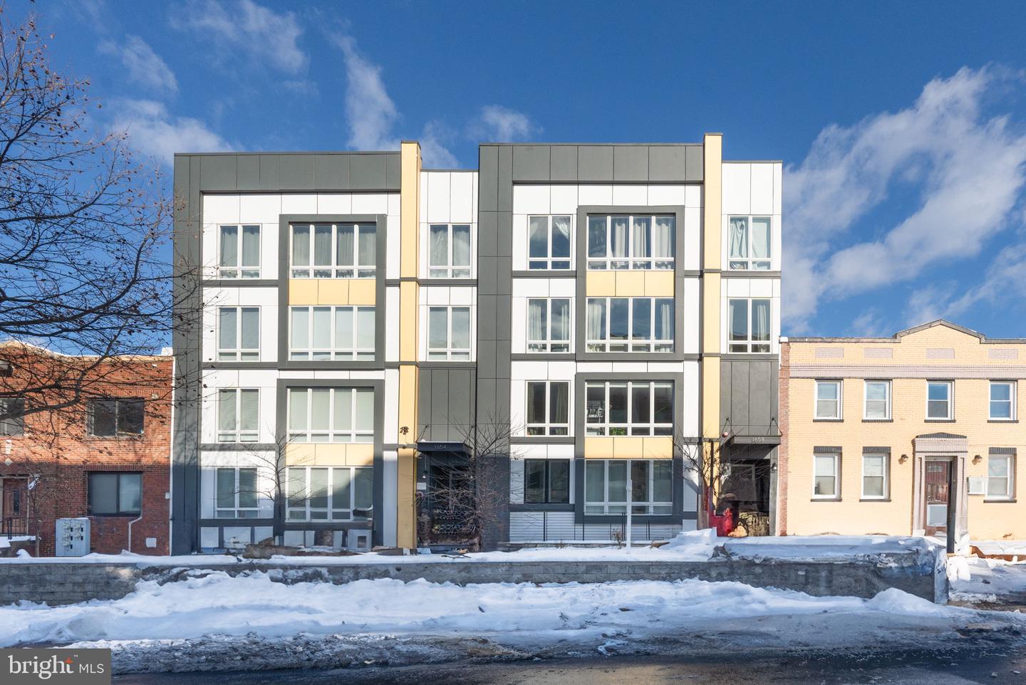 1658 K ST NE #5, WASHINGTON, District Of Columbia 20002, 2 Bedrooms Bedrooms, ,2 BathroomsBathrooms,Residential,For sale,1658 K ST NE #5,DCDC2199232 MLS # DCDC2199232