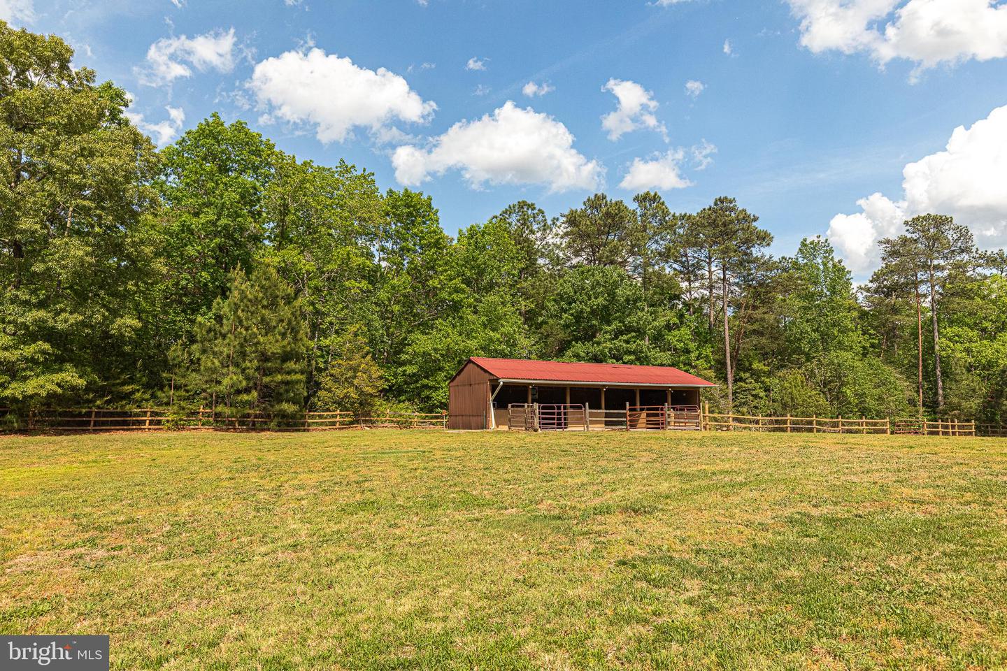 1891 UPRIGHT RD, DUNNSVILLE, Virginia 22454, 3 Bedrooms Bedrooms, ,2 BathroomsBathrooms,Residential,For sale,1891 UPRIGHT RD,VAES2000876 MLS # VAES2000876