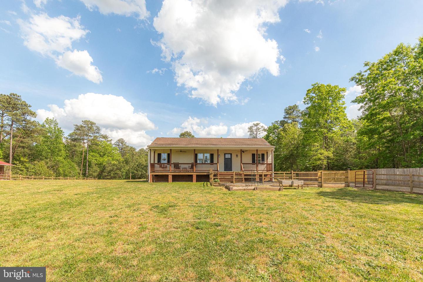 1891 UPRIGHT RD, DUNNSVILLE, Virginia 22454, 3 Bedrooms Bedrooms, ,2 BathroomsBathrooms,Residential,For sale,1891 UPRIGHT RD,VAES2000876 MLS # VAES2000876
