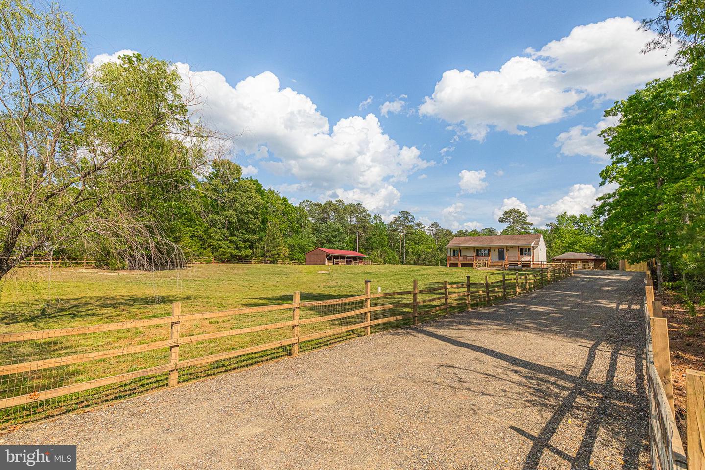 1891 UPRIGHT RD, DUNNSVILLE, Virginia 22454, 3 Bedrooms Bedrooms, ,2 BathroomsBathrooms,Residential,For sale,1891 UPRIGHT RD,VAES2000876 MLS # VAES2000876