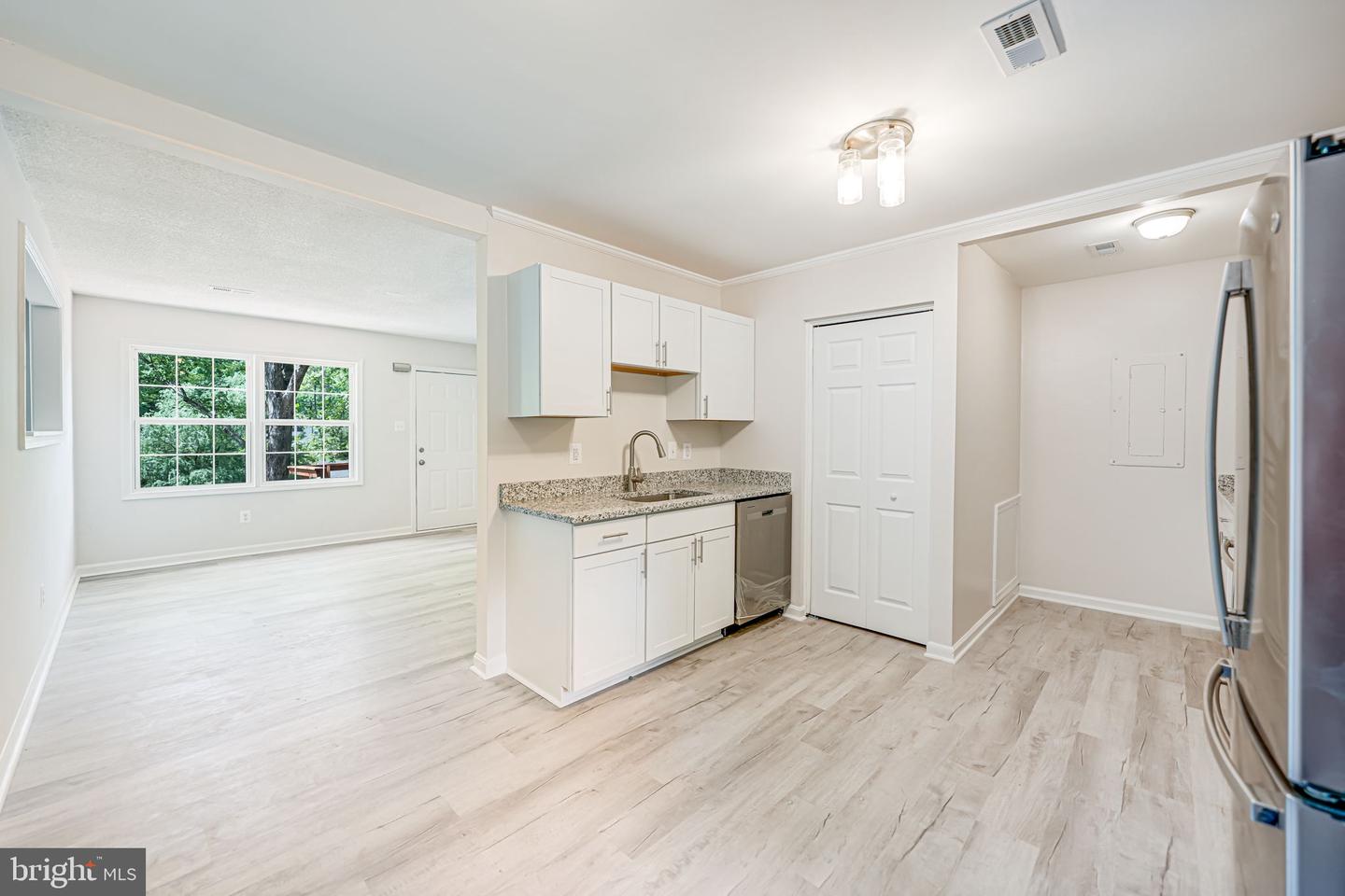 10 ROSEWOOD ST, FREDERICKSBURG, Virginia 22405, 3 Bedrooms Bedrooms, ,1 BathroomBathrooms,Residential,For sale,10 ROSEWOOD ST,VAST2038570 MLS # VAST2038570