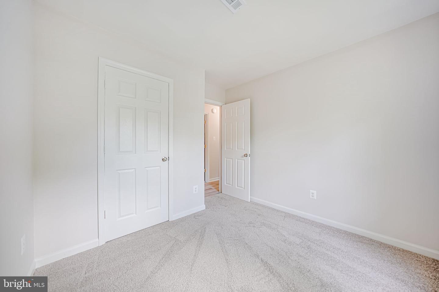 10 ROSEWOOD ST, FREDERICKSBURG, Virginia 22405, 3 Bedrooms Bedrooms, ,1 BathroomBathrooms,Residential,For sale,10 ROSEWOOD ST,VAST2038570 MLS # VAST2038570