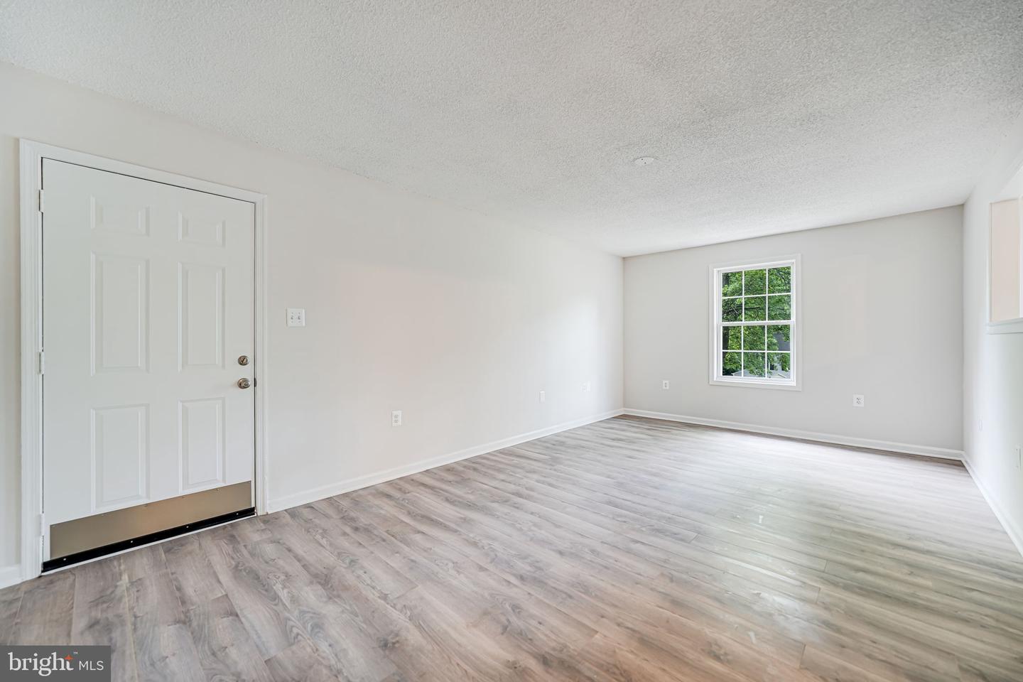 10 ROSEWOOD ST, FREDERICKSBURG, Virginia 22405, 3 Bedrooms Bedrooms, ,1 BathroomBathrooms,Residential,For sale,10 ROSEWOOD ST,VAST2038570 MLS # VAST2038570
