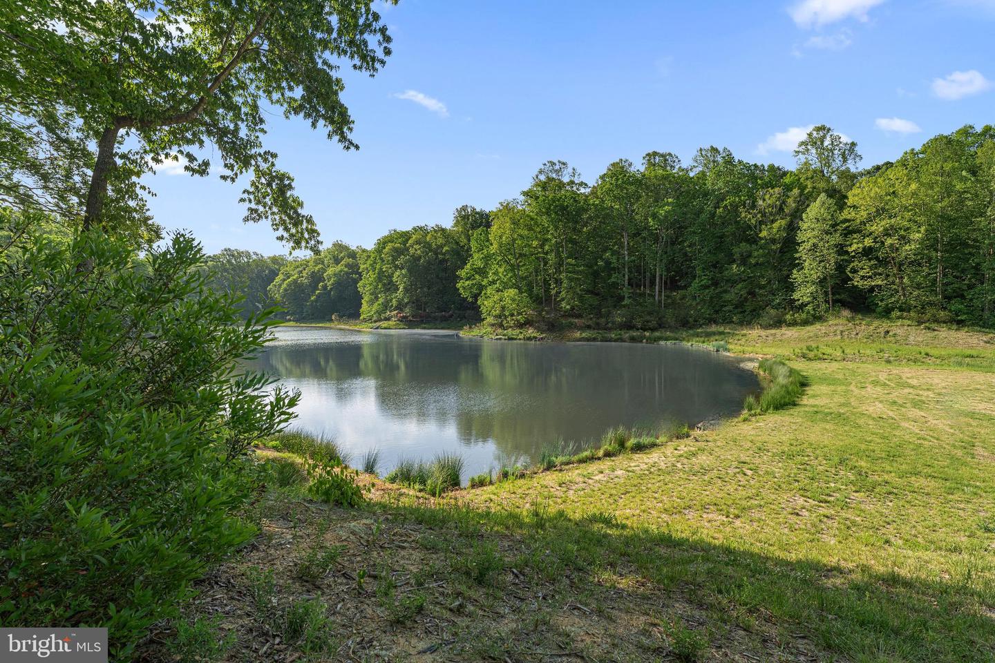 52 FAIRMONT PL, AYLETT, Virginia 23009, 5 Bedrooms Bedrooms, 8 Rooms Rooms,3 BathroomsBathrooms,Residential,For sale,52 FAIRMONT PL,VAKW2000236 MLS # VAKW2000236