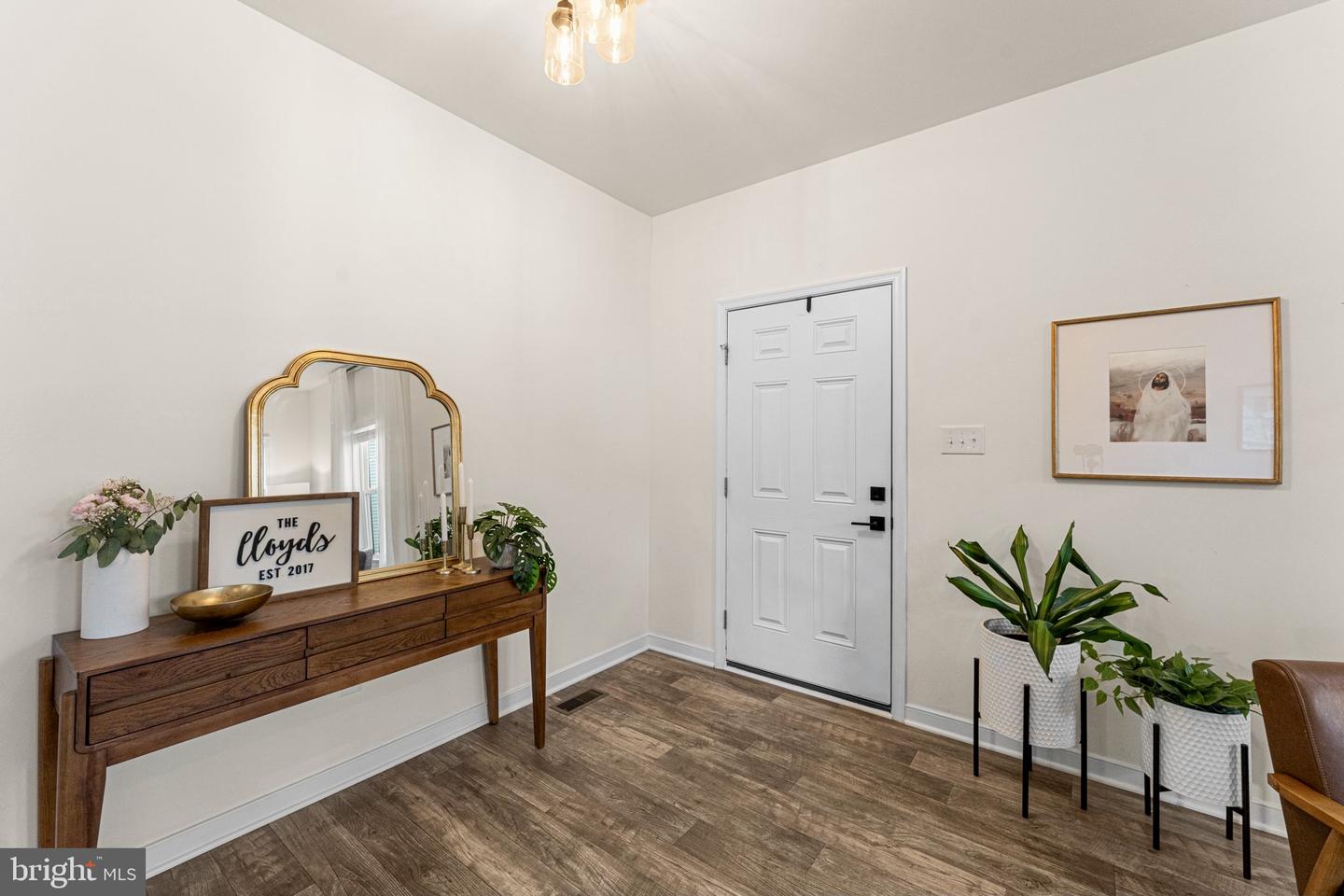 52 FAIRMONT PL, AYLETT, Virginia 23009, 5 Bedrooms Bedrooms, 8 Rooms Rooms,3 BathroomsBathrooms,Residential,For sale,52 FAIRMONT PL,VAKW2000236 MLS # VAKW2000236