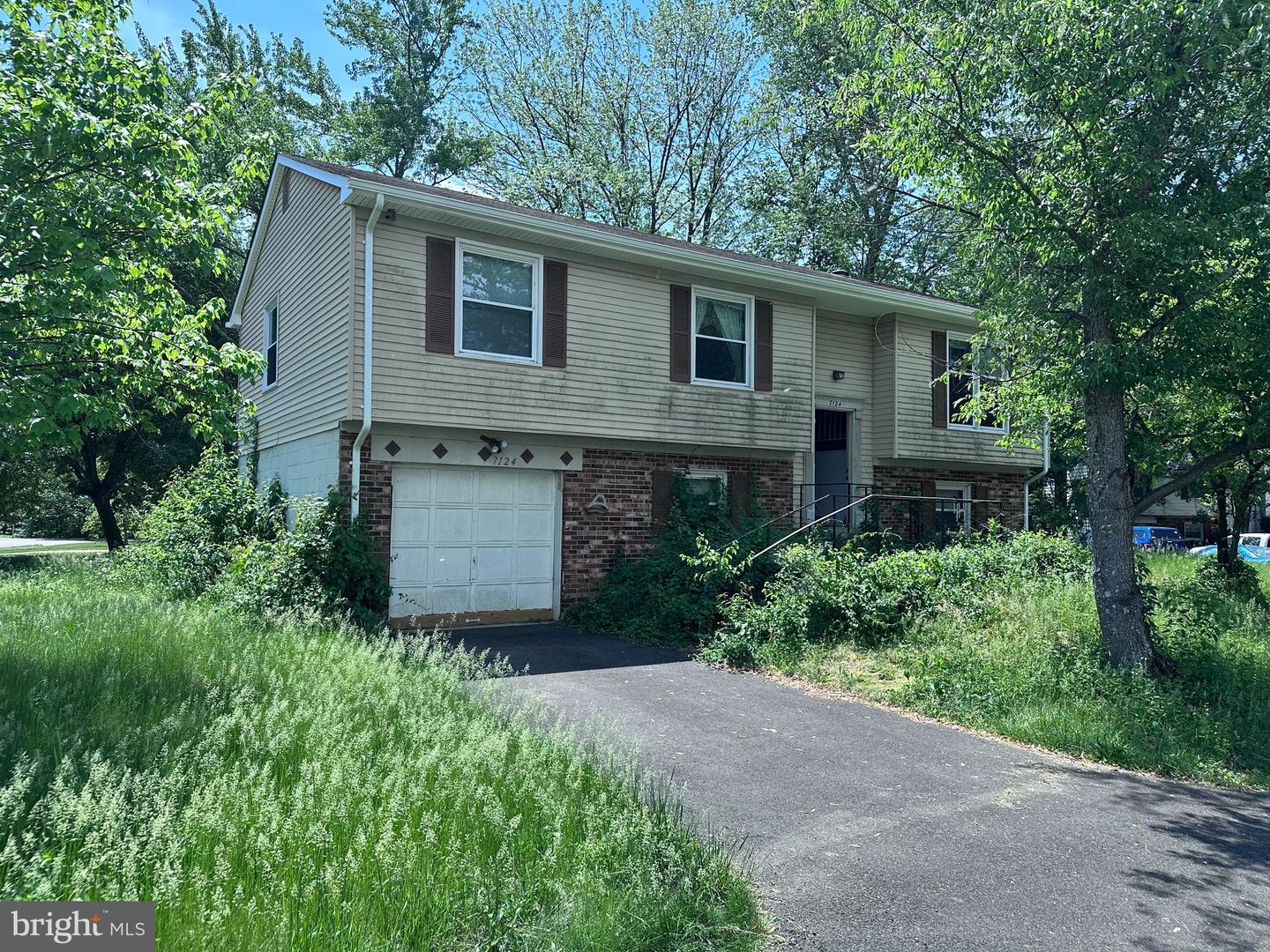 7124 WHETSTONE RD, ALEXANDRIA, Virginia 22306, 4 Bedrooms Bedrooms, 4 Rooms Rooms,2 BathroomsBathrooms,Residential,For sale,7124 WHETSTONE RD,VAFX2238850 MLS # VAFX2238850