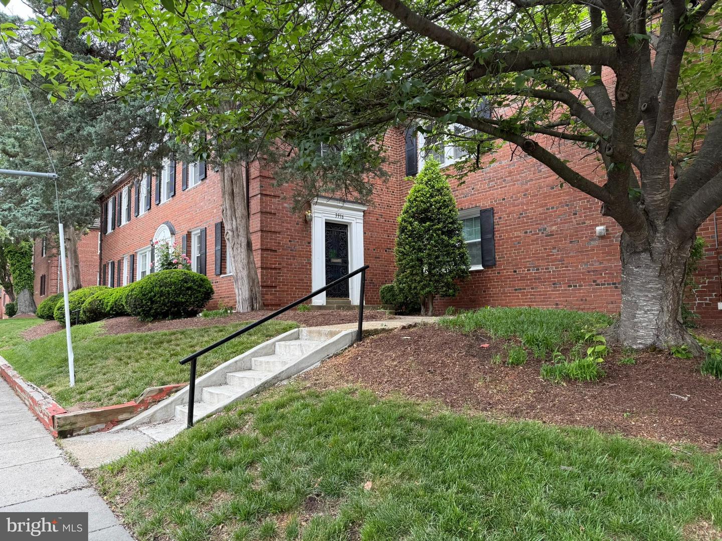 3916 SOUTHERN AVE SE, WASHINGTON, District Of Columbia 20020, 2 Bedrooms Bedrooms, ,1 BathroomBathrooms,Residential,For sale,3916 SOUTHERN AVE SE,DCDC2199200 MLS # DCDC2199200