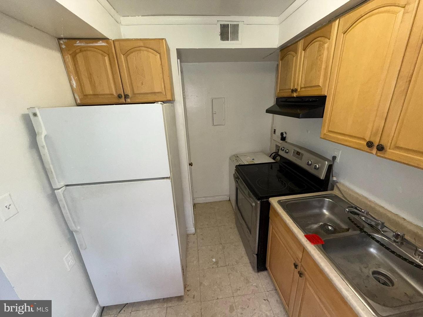 3916 SOUTHERN AVE SE, WASHINGTON, District Of Columbia 20020, 2 Bedrooms Bedrooms, ,1 BathroomBathrooms,Residential,For sale,3916 SOUTHERN AVE SE,DCDC2199200 MLS # DCDC2199200