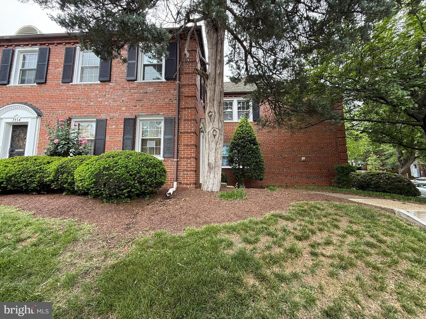 3916 SOUTHERN AVE SE, WASHINGTON, District Of Columbia 20020, 2 Bedrooms Bedrooms, ,1 BathroomBathrooms,Residential,For sale,3916 SOUTHERN AVE SE,DCDC2199200 MLS # DCDC2199200