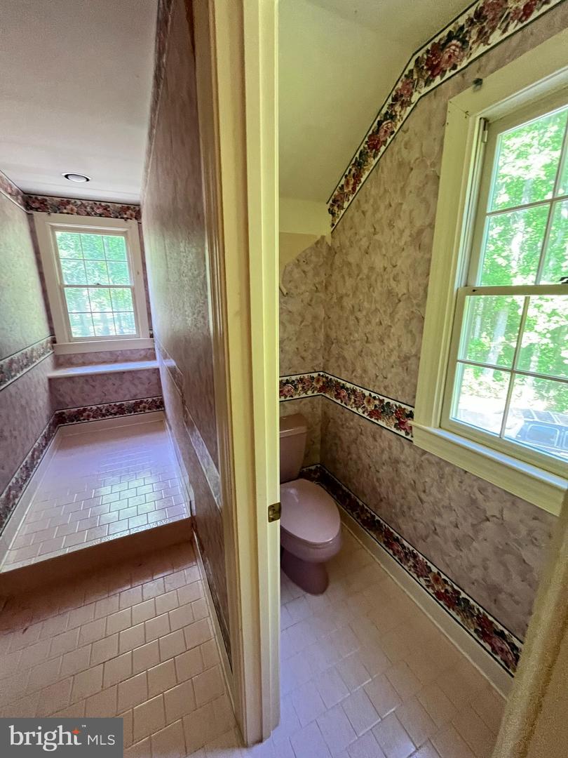 7808 HILL HOUSE CT, FAIRFAX STATION, Virginia 22039, 6 Bedrooms Bedrooms, ,4 BathroomsBathrooms,Residential,For sale,7808 HILL HOUSE CT,VAFX2238972 MLS # VAFX2238972