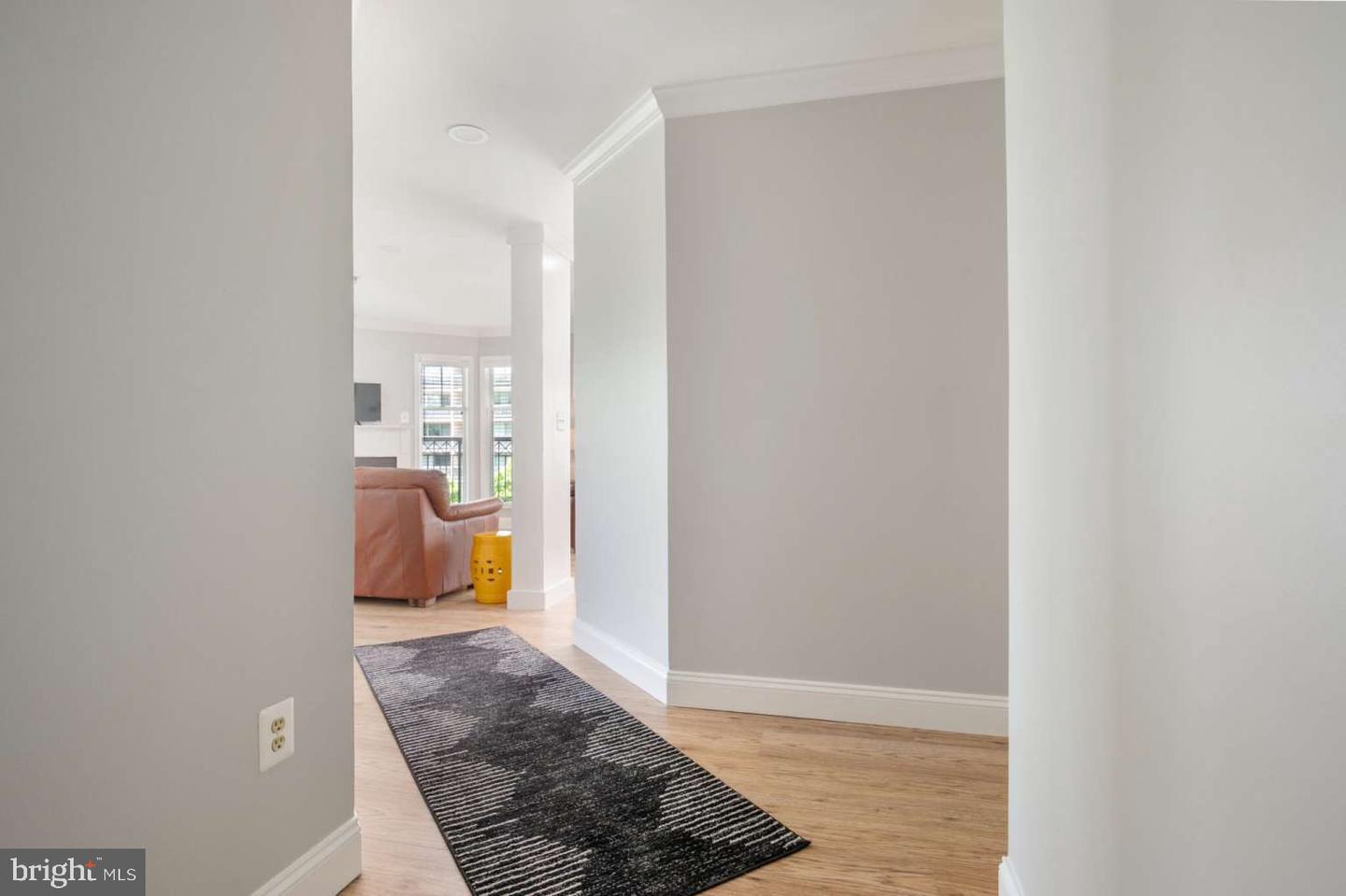 5575 SEMINARY RD #212, FALLS CHURCH, Virginia 22041, 2 Bedrooms Bedrooms, 4 Rooms Rooms,2 BathroomsBathrooms,Residential,For sale,5575 SEMINARY RD #212,VAFX2238974 MLS # VAFX2238974