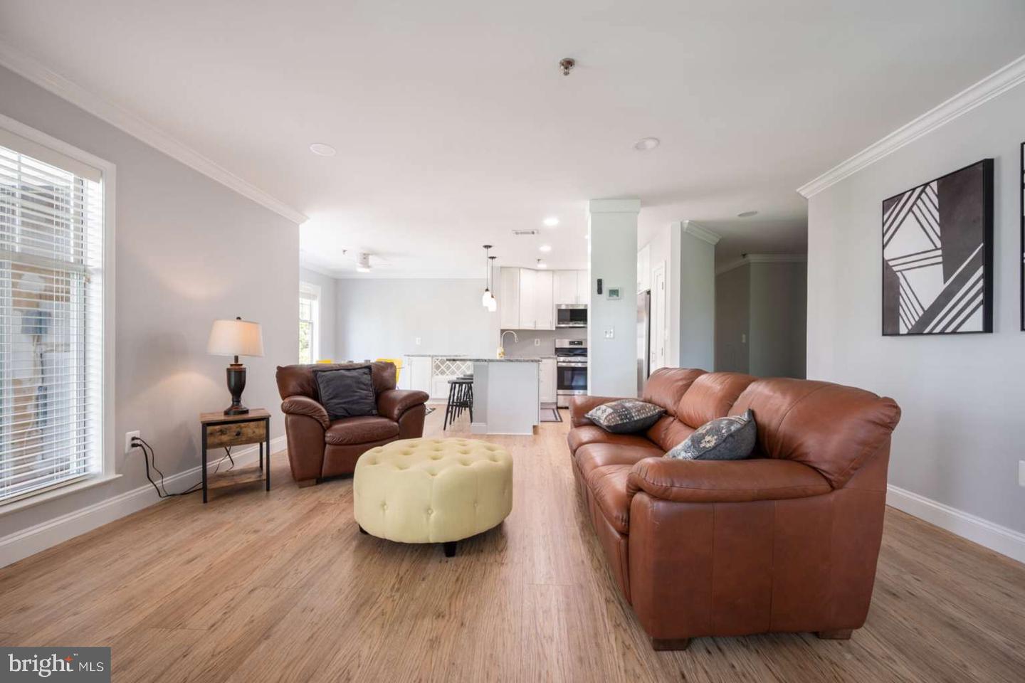 5575 SEMINARY RD #212, FALLS CHURCH, Virginia 22041, 2 Bedrooms Bedrooms, 4 Rooms Rooms,2 BathroomsBathrooms,Residential,For sale,5575 SEMINARY RD #212,VAFX2238974 MLS # VAFX2238974