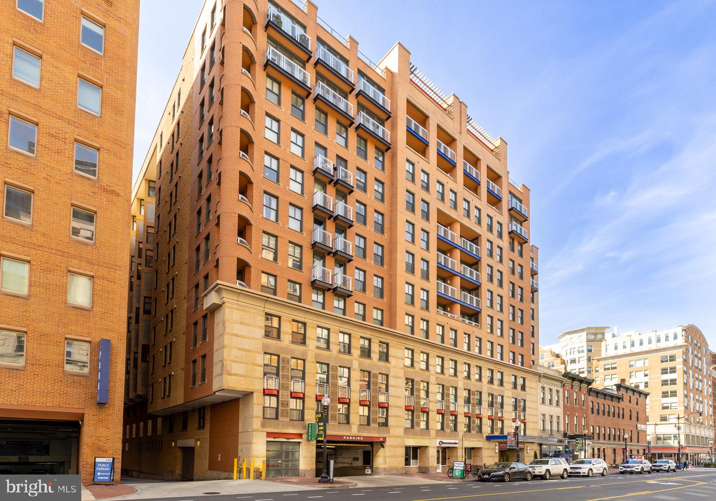 616 E ST NW #447, WASHINGTON, District Of Columbia 20004, 2 Bedrooms Bedrooms, ,2 BathroomsBathrooms,Residential,For sale,616 E ST NW #447,DCDC2199340 MLS # DCDC2199340