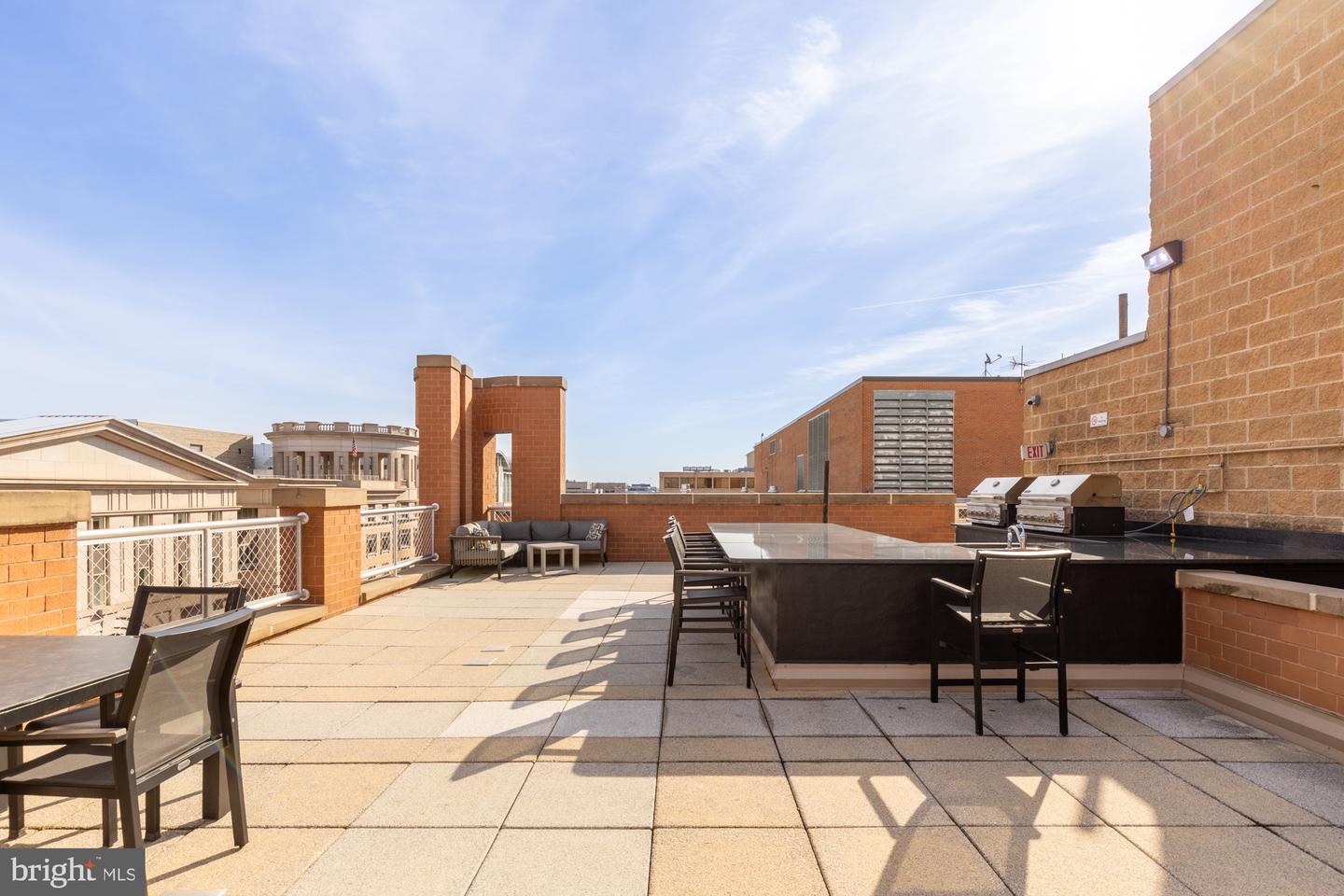616 E ST NW #447, WASHINGTON, District Of Columbia 20004, 2 Bedrooms Bedrooms, ,2 BathroomsBathrooms,Residential,For sale,616 E ST NW #447,DCDC2199340 MLS # DCDC2199340