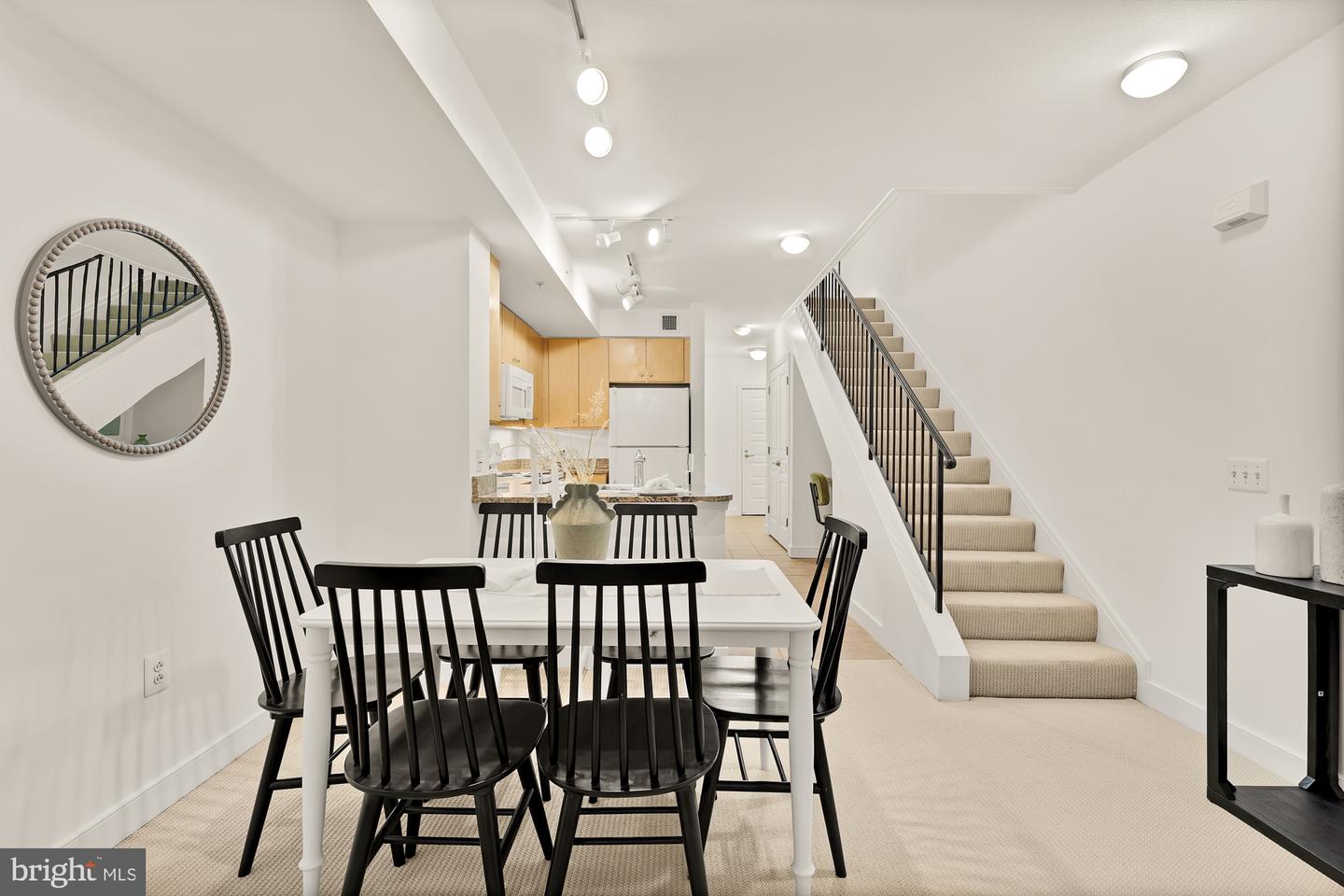 616 E ST NW #447, WASHINGTON, District Of Columbia 20004, 2 Bedrooms Bedrooms, ,2 BathroomsBathrooms,Residential,For sale,616 E ST NW #447,DCDC2199340 MLS # DCDC2199340
