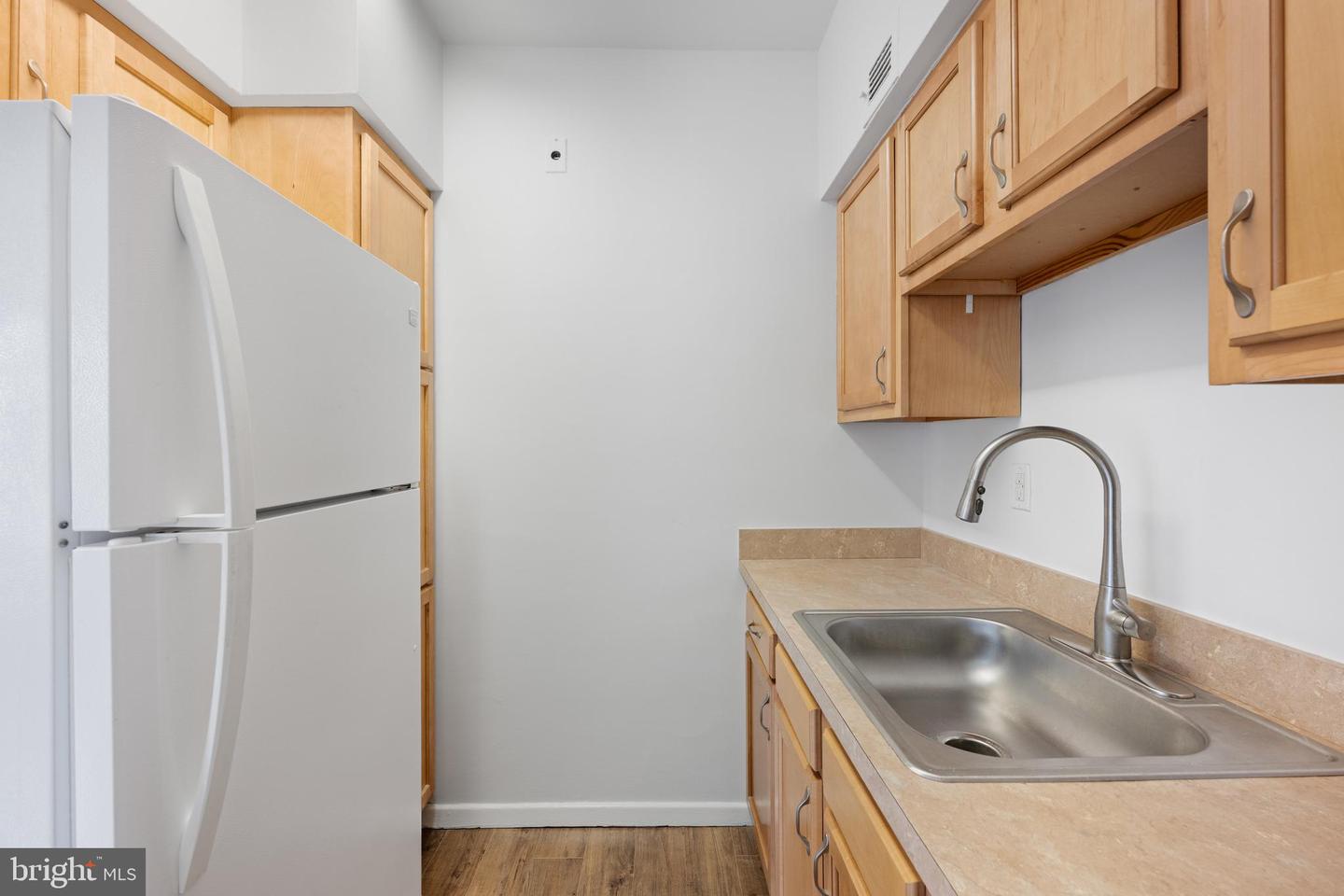 1711 MASSACHUSETTS AVE NW #627, WASHINGTON, District Of Columbia 20036, 1 Bedroom Bedrooms, ,1 BathroomBathrooms,Residential,For sale,1711 MASSACHUSETTS AVE NW #627,DCDC2199346 MLS # DCDC2199346