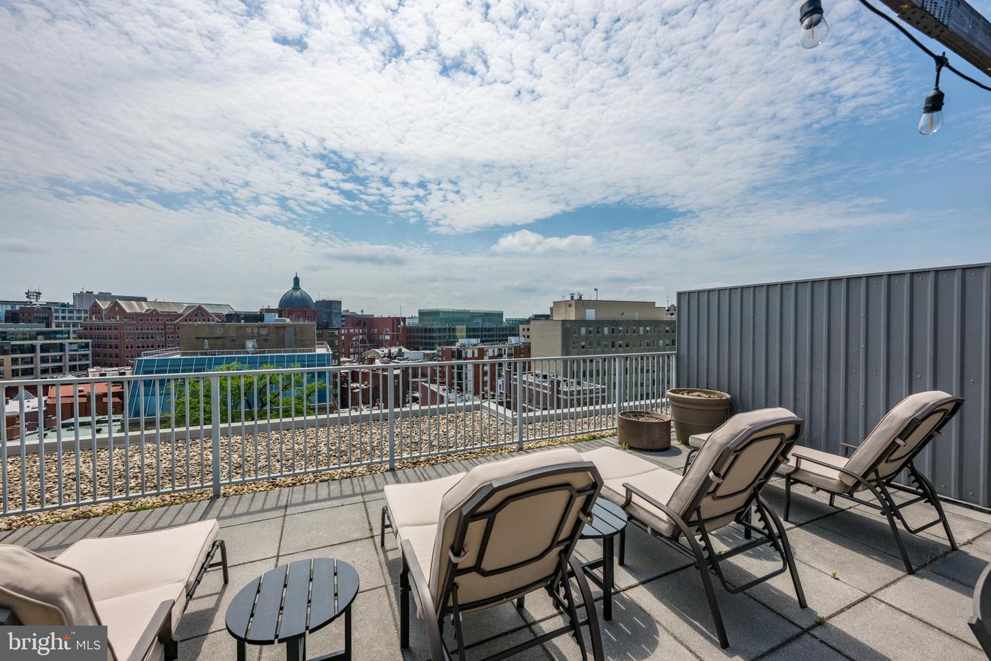 1711 MASSACHUSETTS AVE NW #627, WASHINGTON, District Of Columbia 20036, 1 Bedroom Bedrooms, ,1 BathroomBathrooms,Residential,For sale,1711 MASSACHUSETTS AVE NW #627,DCDC2199346 MLS # DCDC2199346