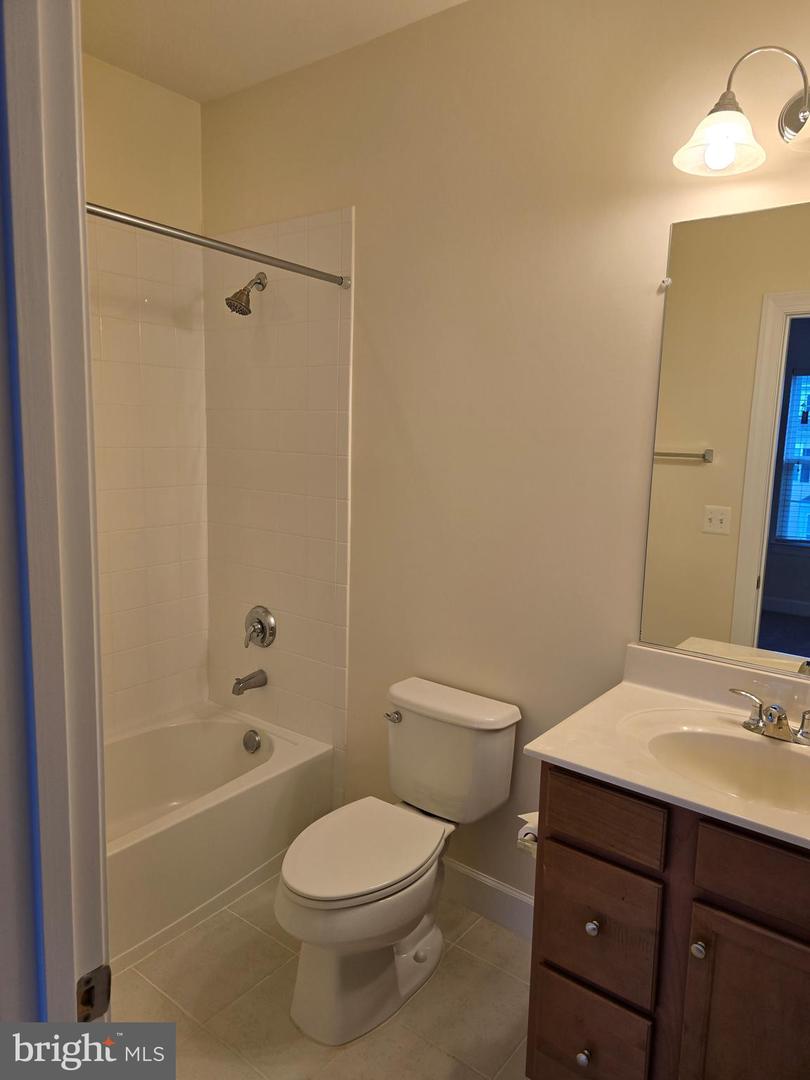 15305 LINVILLE CREEK DR, HAYMARKET, Virginia 20169, 3 Bedrooms Bedrooms, ,3 BathroomsBathrooms,Residential,For sale,15305 LINVILLE CREEK DR,VAPW2094126 MLS # VAPW2094126