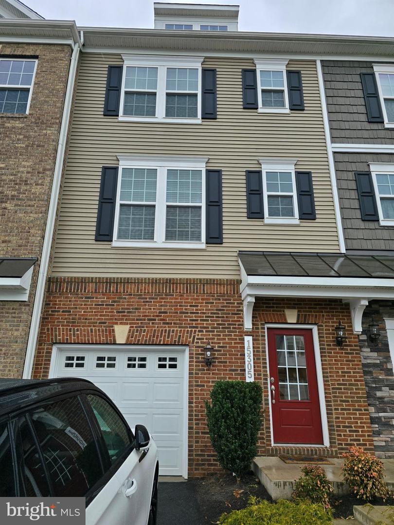 15305 LINVILLE CREEK DR, HAYMARKET, Virginia 20169, 3 Bedrooms Bedrooms, ,3 BathroomsBathrooms,Residential,For sale,15305 LINVILLE CREEK DR,VAPW2094126 MLS # VAPW2094126