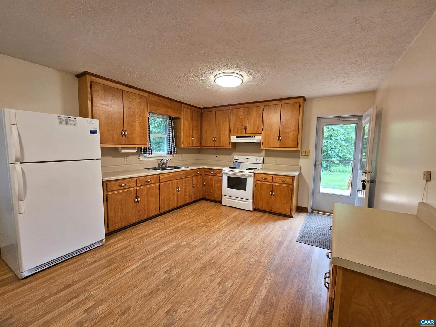 12920 FRANCISCO RD, FARMVILLE, Virginia 23901, 3 Bedrooms Bedrooms, ,1 BathroomBathrooms,Residential,For sale,12920 FRANCISCO RD,664173 MLS # 664173