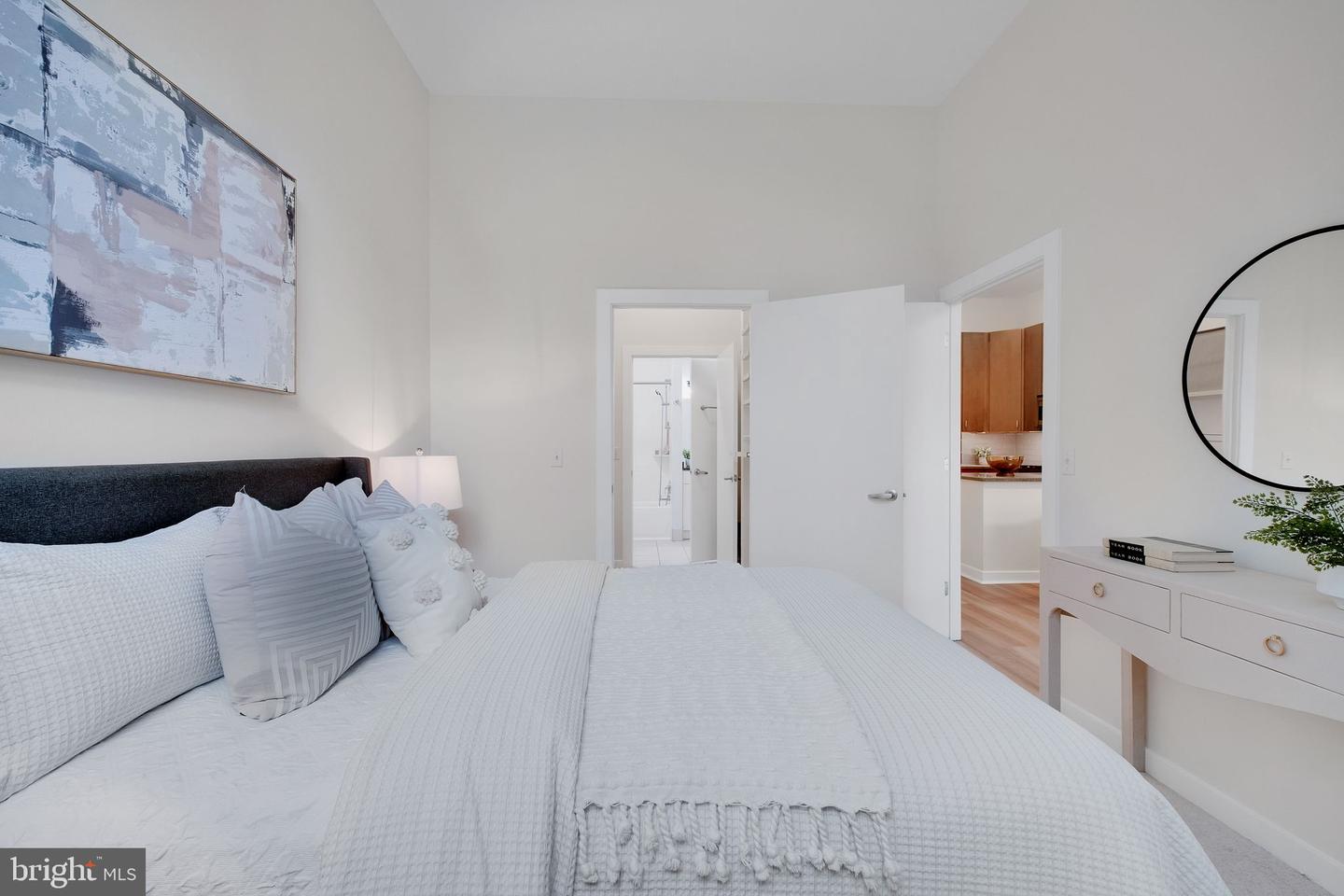 1000 NEW JERSEY AVE SE #103, WASHINGTON, District Of Columbia 20003, 1 Bedroom Bedrooms, ,1 BathroomBathrooms,Residential,For sale,1000 NEW JERSEY AVE SE #103,DCDC2199418 MLS # DCDC2199418