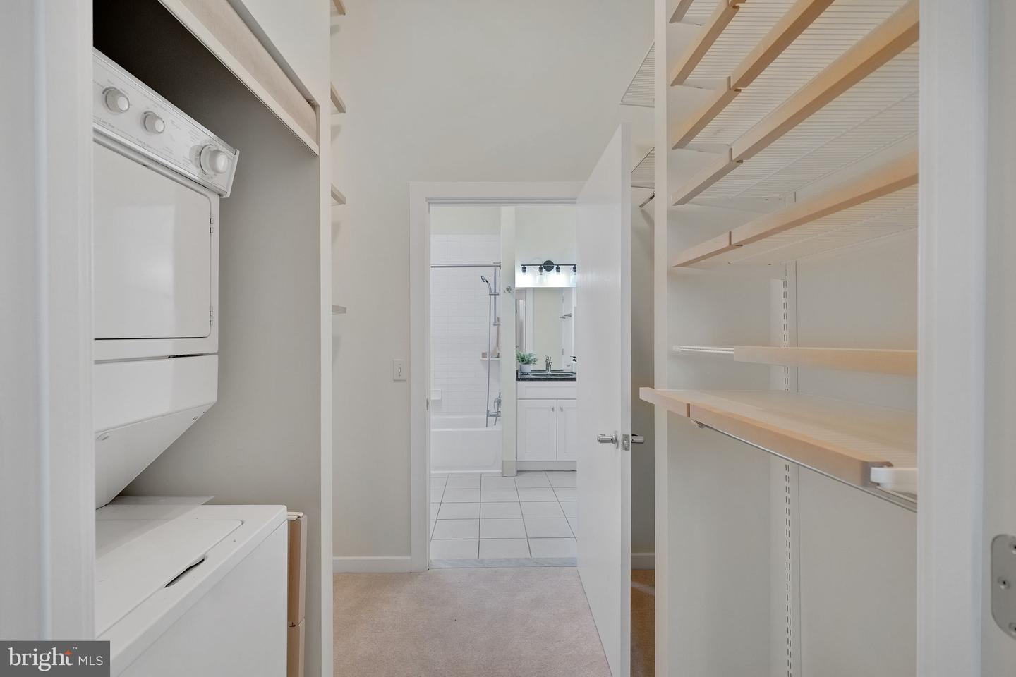 1000 NEW JERSEY AVE SE #103, WASHINGTON, District Of Columbia 20003, 1 Bedroom Bedrooms, ,1 BathroomBathrooms,Residential,For sale,1000 NEW JERSEY AVE SE #103,DCDC2199418 MLS # DCDC2199418