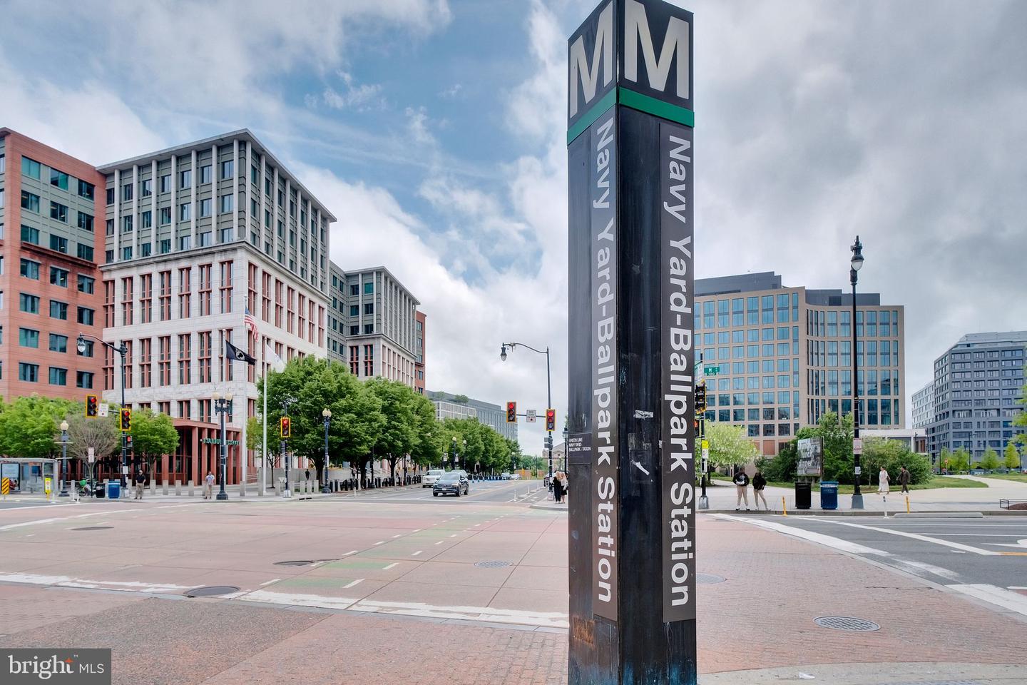 1000 NEW JERSEY AVE SE #103, WASHINGTON, District Of Columbia 20003, 1 Bedroom Bedrooms, ,1 BathroomBathrooms,Residential,For sale,1000 NEW JERSEY AVE SE #103,DCDC2199418 MLS # DCDC2199418