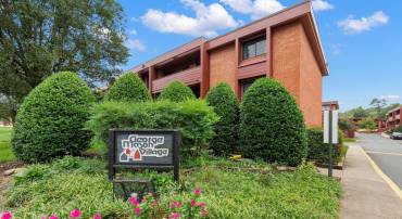 1529 S GEORGE MASON DR S #11, ARLINGTON, Virginia 22204, 2 Bedrooms Bedrooms, ,1 BathroomBathrooms,Residential,For sale,1529 S GEORGE MASON DR S #11,VAAR2057176 MLS # VAAR2057176