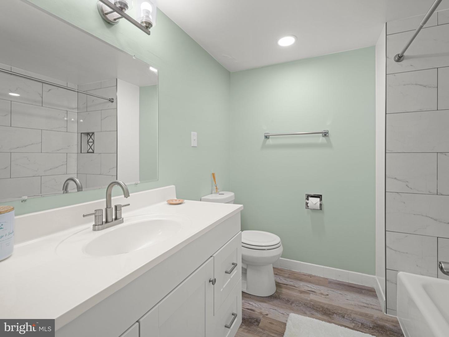 3701 S GEORGE MASON DR #116N, FALLS CHURCH, Virginia 22041, 1 Bedroom Bedrooms, ,1 BathroomBathrooms,Residential,For sale,3701 S GEORGE MASON DR #116N,VAFX2239050 MLS # VAFX2239050