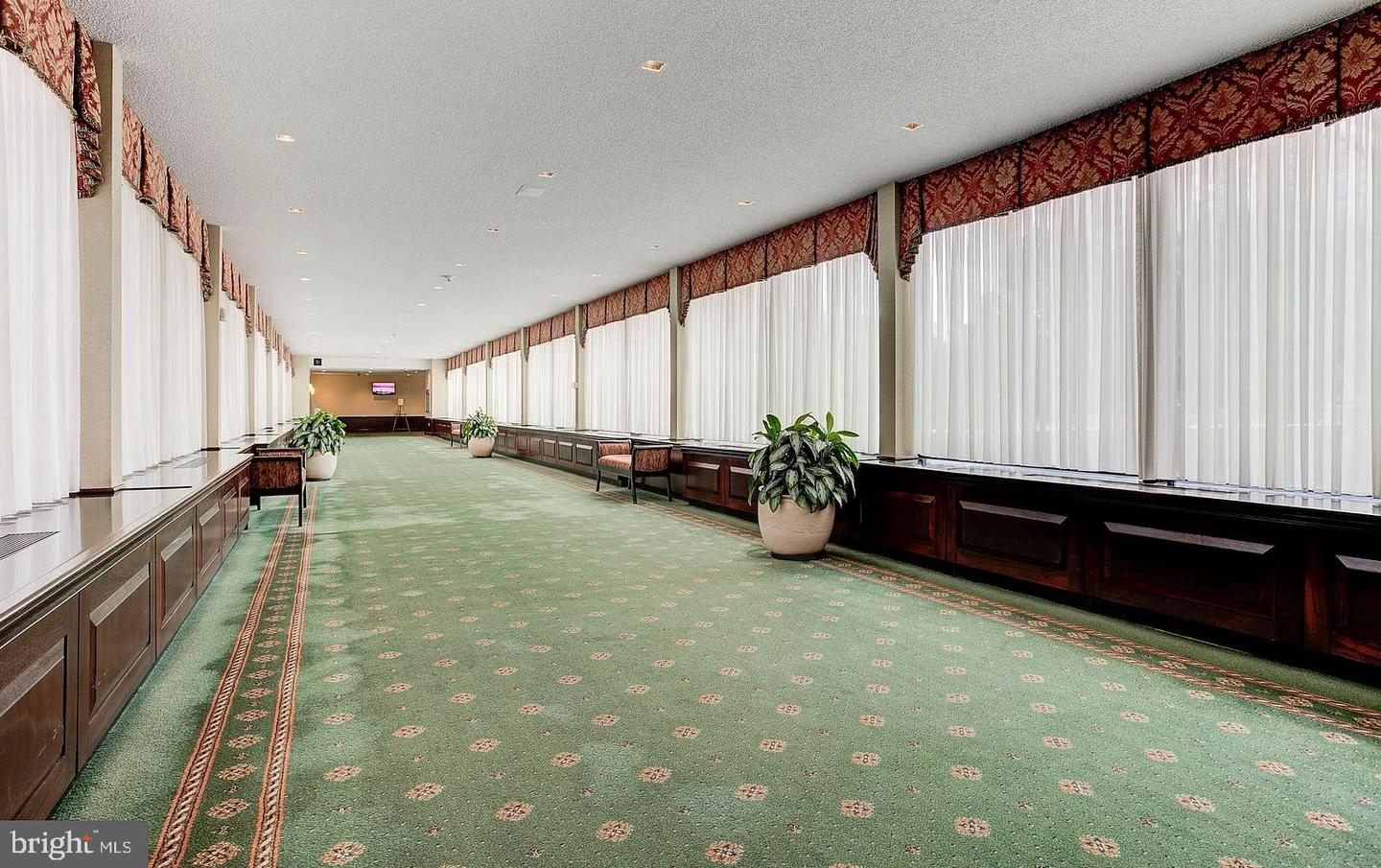 3701 S GEORGE MASON DR #116N, FALLS CHURCH, Virginia 22041, 1 Bedroom Bedrooms, ,1 BathroomBathrooms,Residential,For sale,3701 S GEORGE MASON DR #116N,VAFX2239050 MLS # VAFX2239050