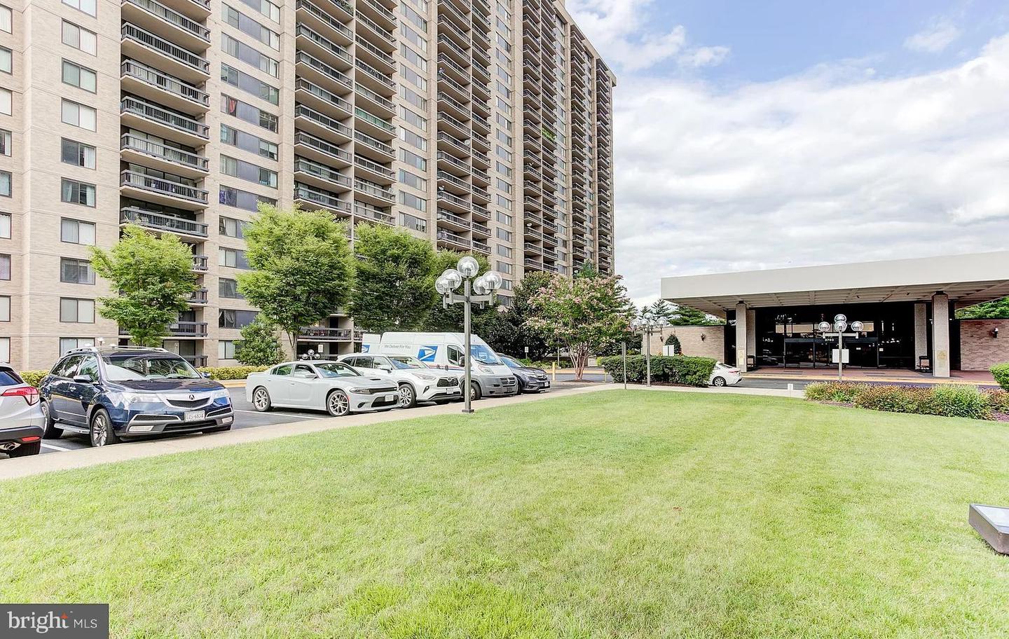 3701 S GEORGE MASON DR #116N, FALLS CHURCH, Virginia 22041, 1 Bedroom Bedrooms, ,1 BathroomBathrooms,Residential,For sale,3701 S GEORGE MASON DR #116N,VAFX2239050 MLS # VAFX2239050
