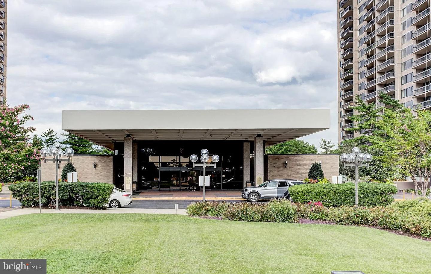 3701 S GEORGE MASON DR #116N, FALLS CHURCH, Virginia 22041, 1 Bedroom Bedrooms, ,1 BathroomBathrooms,Residential,For sale,3701 S GEORGE MASON DR #116N,VAFX2239050 MLS # VAFX2239050