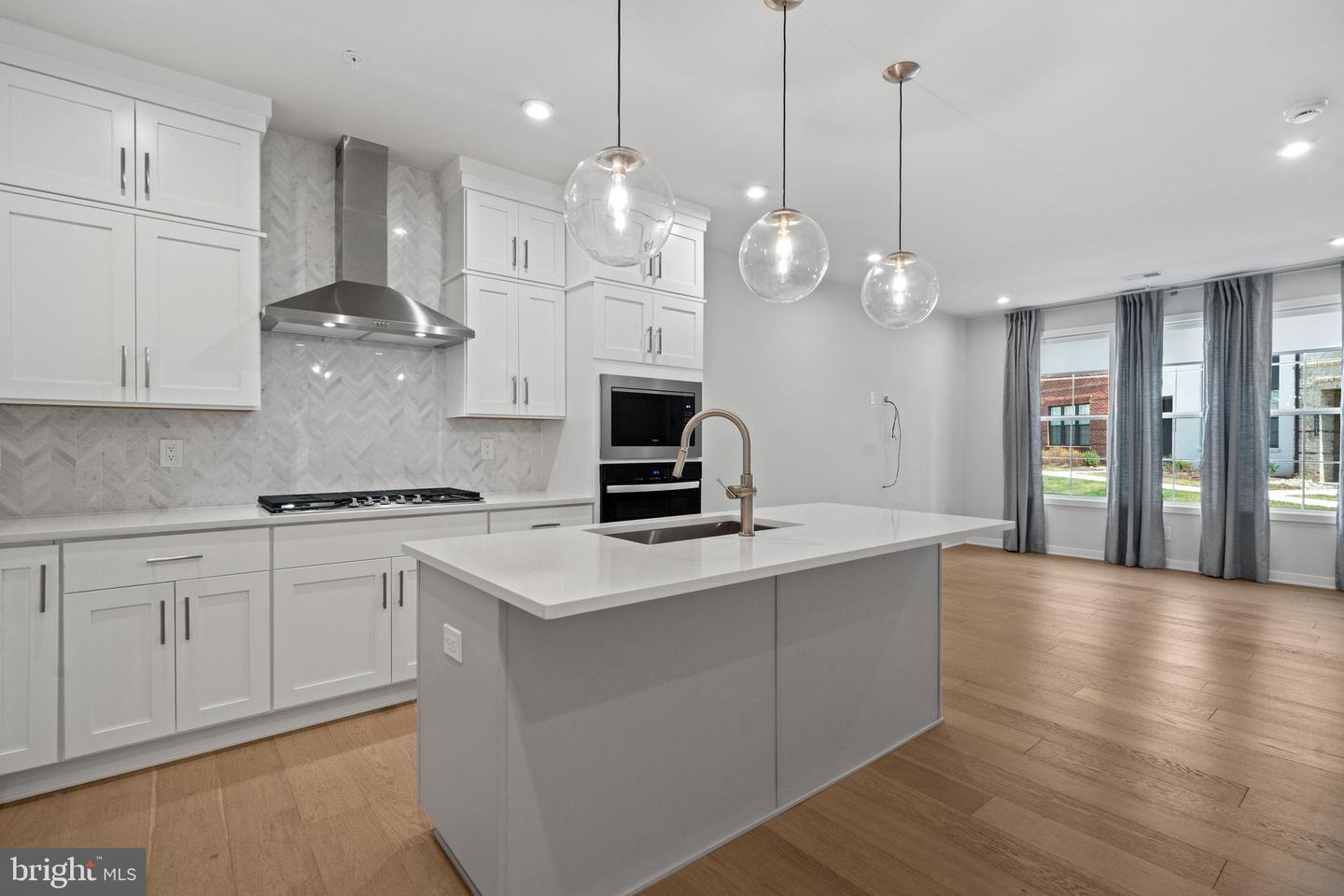 43476 DANVILLE TER, ASHBURN, Virginia 20148, 3 Bedrooms Bedrooms, ,2 BathroomsBathrooms,Residential,For sale,43476 DANVILLE TER,VALO2095740 MLS # VALO2095740
