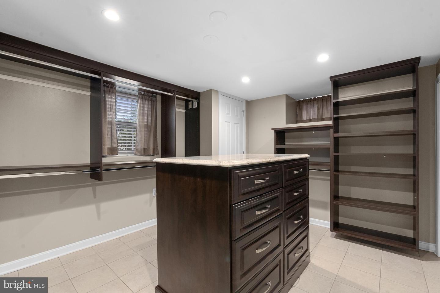 304 MONCURE DR, ALEXANDRIA, Virginia 22314, 3 Bedrooms Bedrooms, ,2 BathroomsBathrooms,Residential,For sale,304 MONCURE DR,VAAX2045058 MLS # VAAX2045058