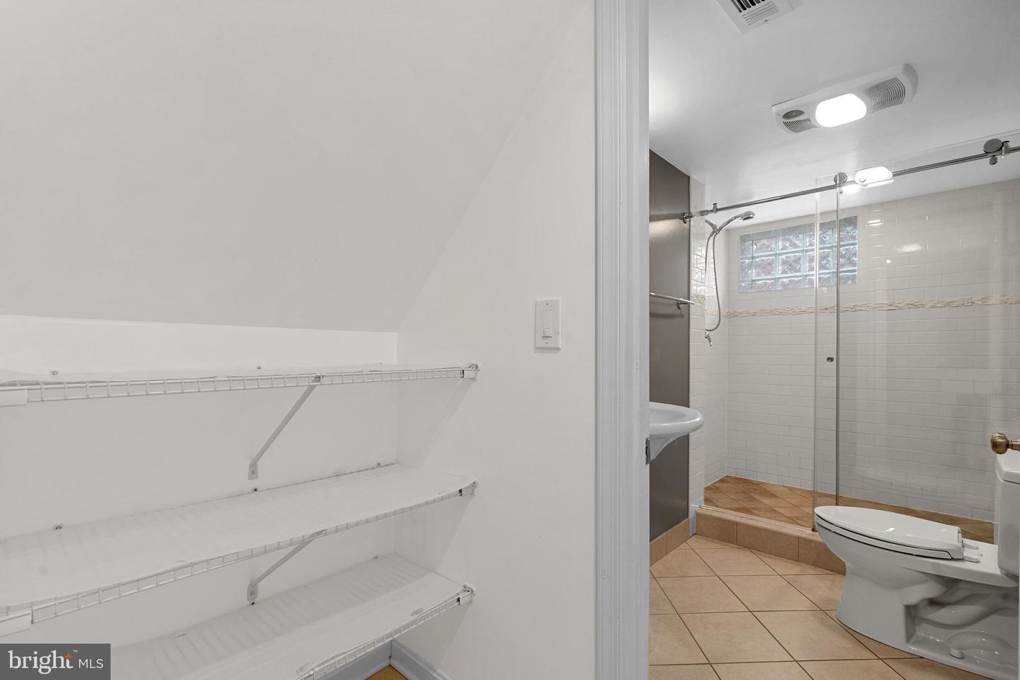 304 MONCURE DR, ALEXANDRIA, Virginia 22314, 3 Bedrooms Bedrooms, ,2 BathroomsBathrooms,Residential,For sale,304 MONCURE DR,VAAX2045058 MLS # VAAX2045058