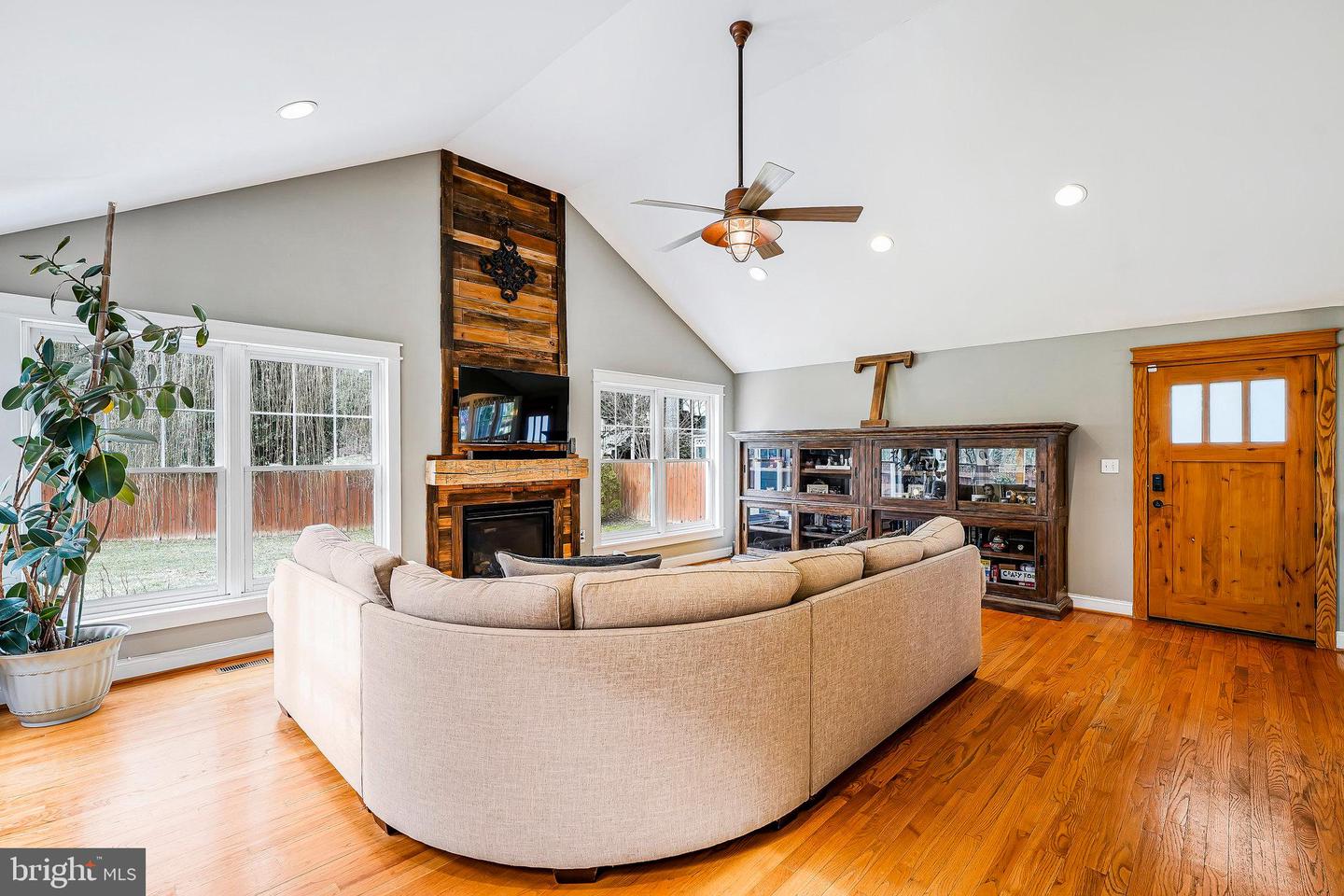 2458 SANDBURG ST, DUNN LORING, Virginia 22027, 5 Bedrooms Bedrooms, ,4 BathroomsBathrooms,Residential,For sale,2458 SANDBURG ST,VAFX2181860 MLS # VAFX2181860