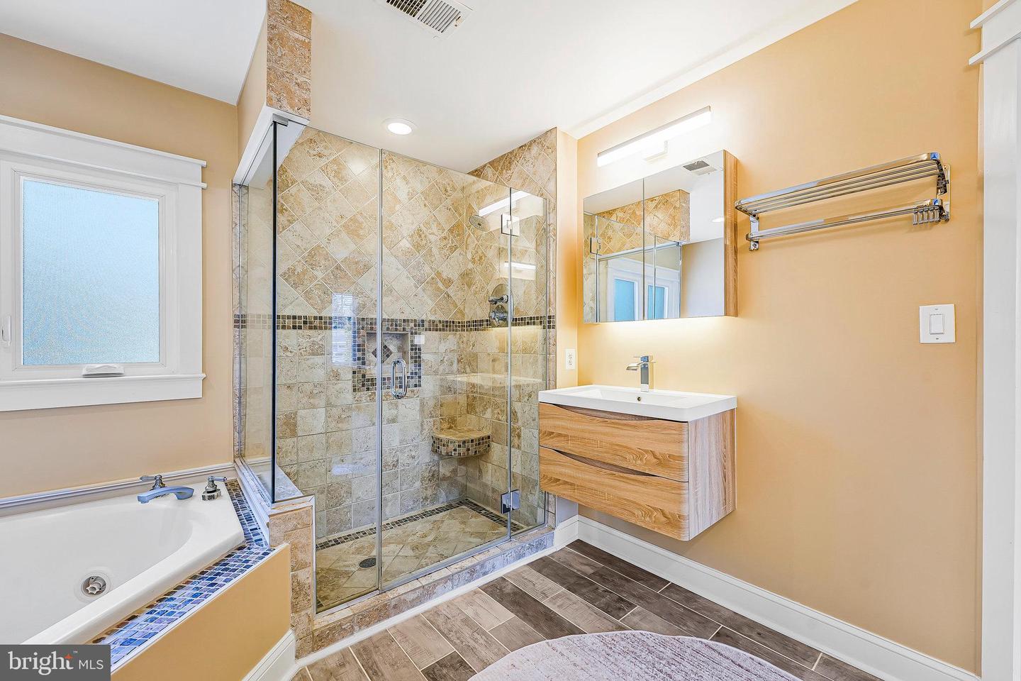 2458 SANDBURG ST, DUNN LORING, Virginia 22027, 5 Bedrooms Bedrooms, ,4 BathroomsBathrooms,Residential,For sale,2458 SANDBURG ST,VAFX2181860 MLS # VAFX2181860