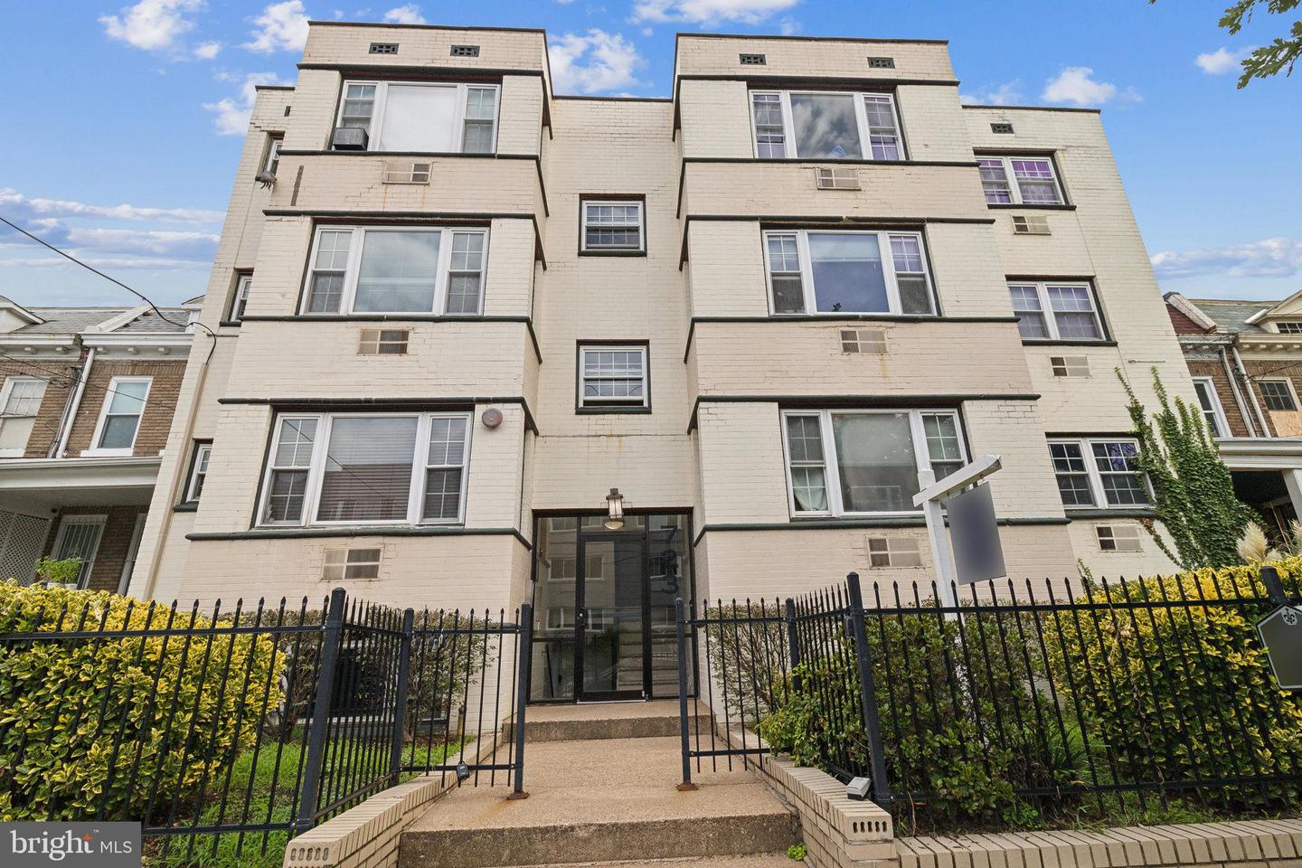 723 LONGFELLOW ST NW #104, WASHINGTON, District Of Columbia 20011, ,1 BathroomBathrooms,Residential,For sale,723 LONGFELLOW ST NW #104,DCDC2154232 MLS # DCDC2154232