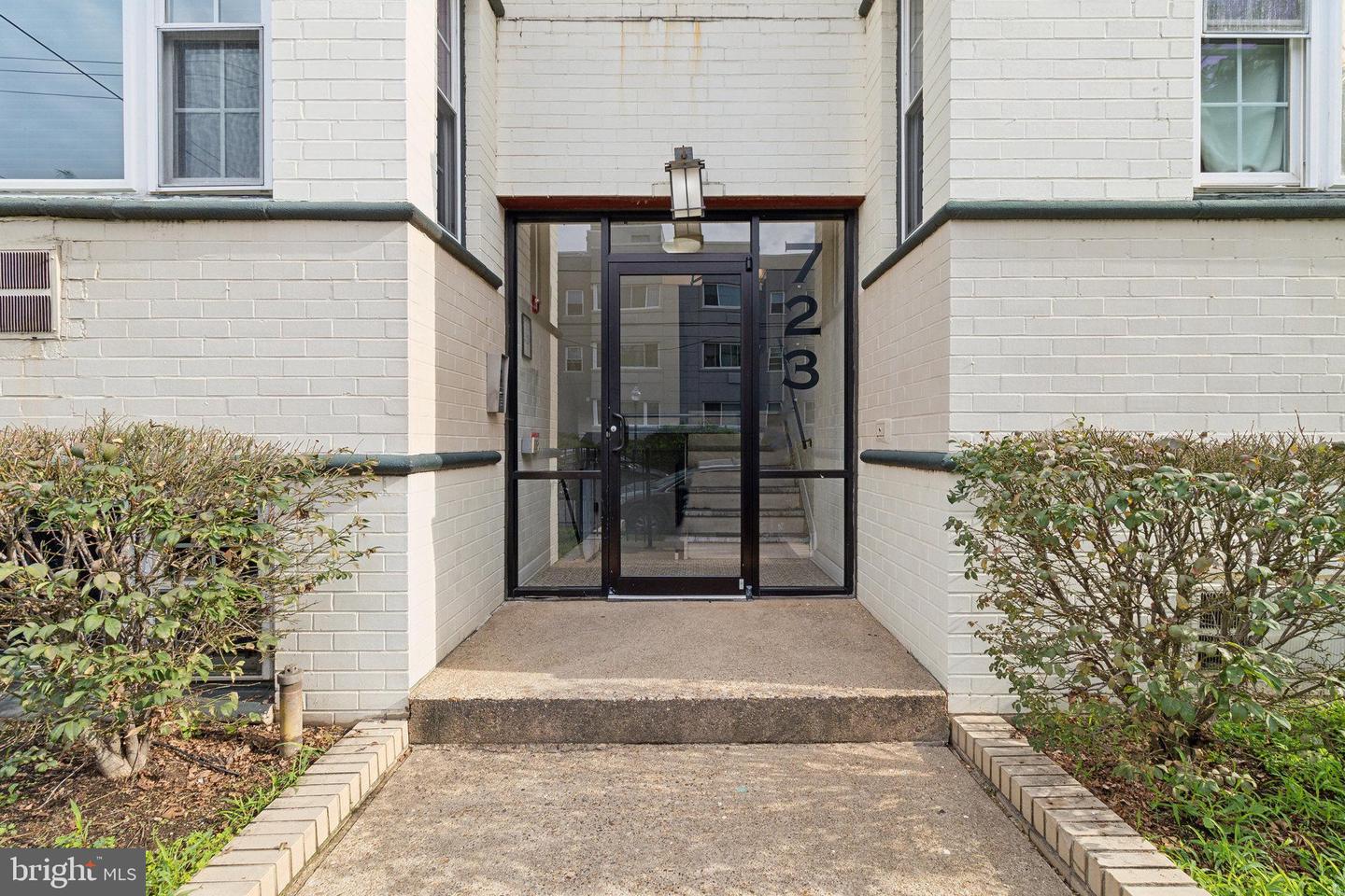 723 LONGFELLOW ST NW #104, WASHINGTON, District Of Columbia 20011, ,1 BathroomBathrooms,Residential,For sale,723 LONGFELLOW ST NW #104,DCDC2154232 MLS # DCDC2154232