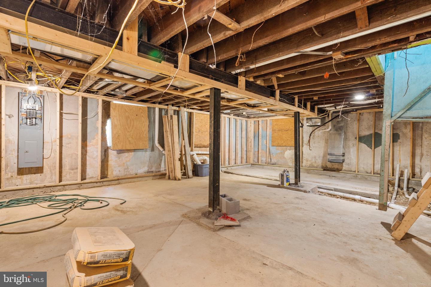 6210 8TH ST NW, WASHINGTON, District Of Columbia 20011, 3 Bedrooms Bedrooms, ,2 BathroomsBathrooms,Residential,For sale,6210 8TH ST NW,DCDC2165716 MLS # DCDC2165716