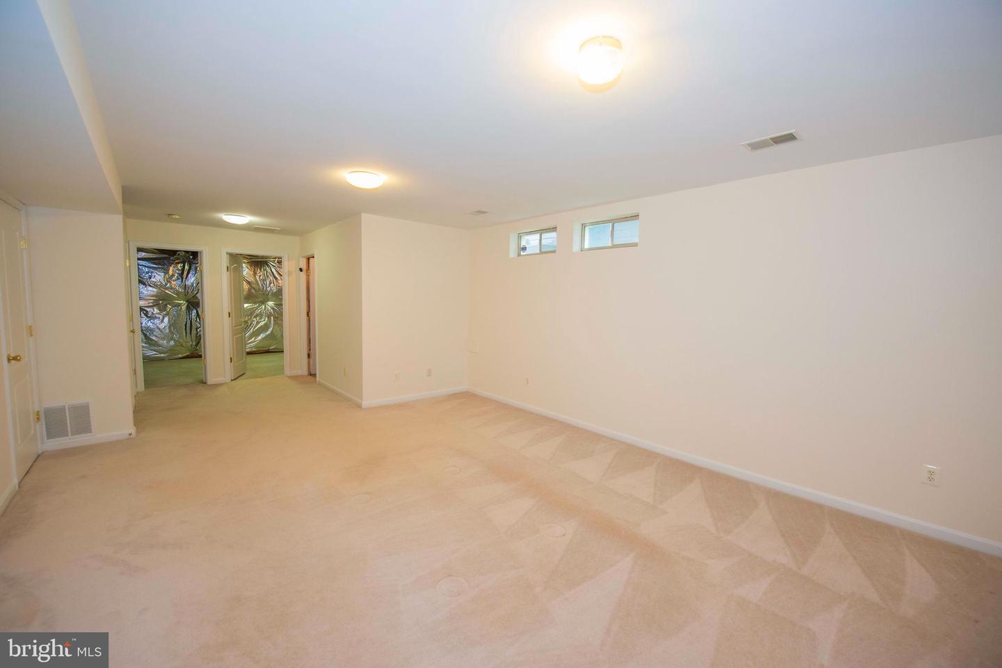 26004 TALAMORE DR, CHANTILLY, Virginia 20152, 3 Bedrooms Bedrooms, ,2 BathroomsBathrooms,Residential,For sale,26004 TALAMORE DR,VALO2087690 MLS # VALO2087690