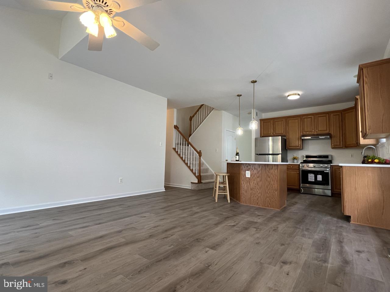 26004 TALAMORE DR, CHANTILLY, Virginia 20152, 3 Bedrooms Bedrooms, ,2 BathroomsBathrooms,Residential,For sale,26004 TALAMORE DR,VALO2087690 MLS # VALO2087690