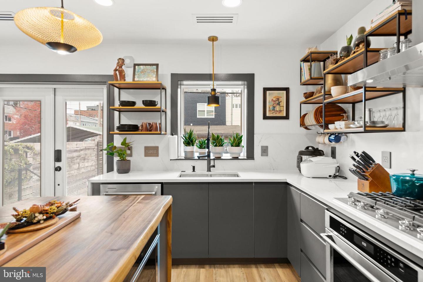 1675 MONTELLO AVE NE, WASHINGTON, District Of Columbia 20002, 4 Bedrooms Bedrooms, ,3 BathroomsBathrooms,Residential,For sale,1675 MONTELLO AVE NE,DCDC2186842 MLS # DCDC2186842