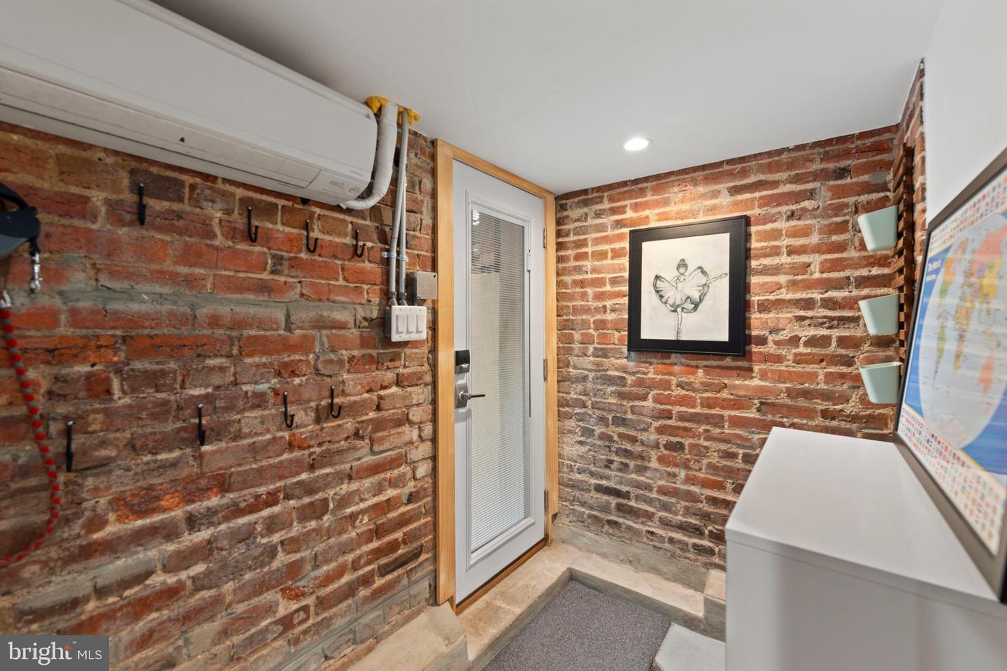1675 MONTELLO AVE NE, WASHINGTON, District Of Columbia 20002, 4 Bedrooms Bedrooms, ,3 BathroomsBathrooms,Residential,For sale,1675 MONTELLO AVE NE,DCDC2186842 MLS # DCDC2186842